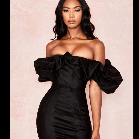 House of CB Dresses & Skirts - House of cb Selena satin puff shoulder dress in black